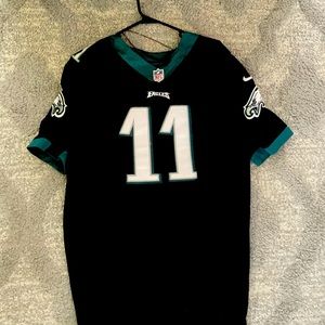 Eagles Jersey. Like New. Carson Wentz #11. Black